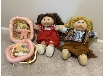 Vintage Cabbage Patch Kids Doll Lot - Full Size & Small Club House Sets