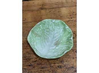 Antique Wannopee Lettuce Leaf 6' Plate - New Milford Pottery