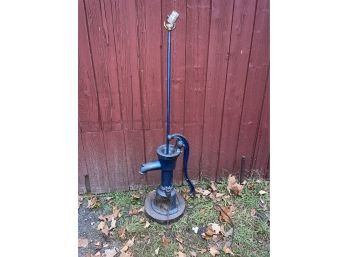 Vintage Cast Iron Well Pump Turned Into A Lamp