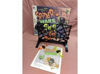 Spider Wars 1988 Milton Bradley Vintage Game - Halloween