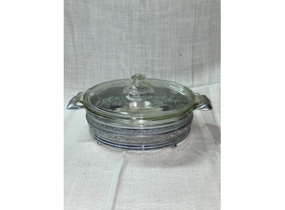Vintage Pyrex Casserole Dish In Metal Holder