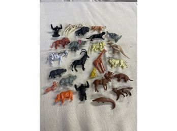Lot Of 24 Vintage Small Plastic Animal Figurines