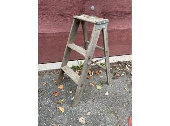 Vintage 34' Wood Folding Step Ladder
