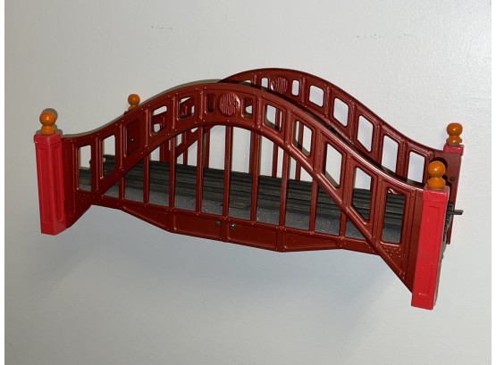 Vintage Lionel Toy Train Metal Bridge With Track - Makes A Cool Shelf!