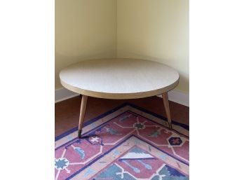 Round Mid-Century Coffee Table With Tapered Legs