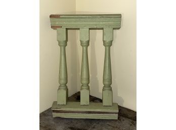 Antique House Porch Railing Section Of Balusters - Nice Green Paint
