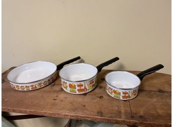 Set Of 3 Colorful Mid-Century Pots And Pans - Vintage Cookware