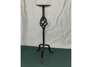 Iron Candle Stand With Twisted Design