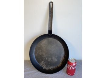 Lodge 12' Carbon Steel Skillet, Frying Pan - High Quality Cookware