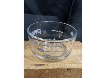 Pyrex 1 Cup Glass Dish 7202