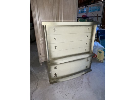 Vintage Bassett Furniture 5 Drawer Dresser - Mid Century 1950s - Gold Mist