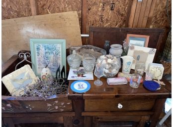 Beach Decor Box Lot #1 Glass, Shells, Art And More