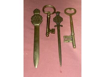 Lot Of Decorative Brass Keys And Letter Openers