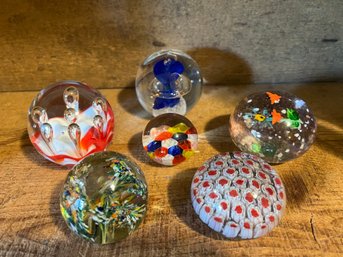 Collectible Paper Weight Lot (6)