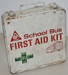 VINTAGE ACME SCHOOL BUS FIRST AID KIT W/ ORIGINAL CONTENTS