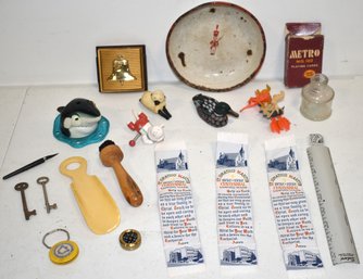 MISC. TRAY LOT OF COLLECTIBLES