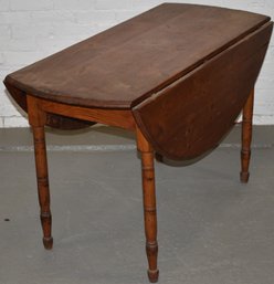 19TH CENT COTTAGE PINE DROPLEAF TABLE