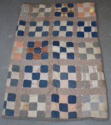 HAND TIED CHILDS QUILT