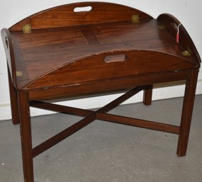 MAHOGANY CHIPPENDALE STYLE TRAY TABLE