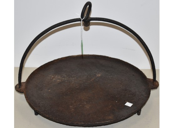 EARLY CAST IRON HANGING GRIDDLE