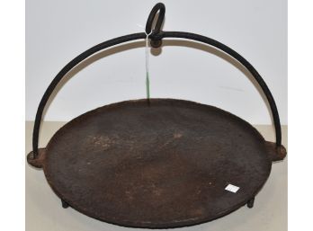 EARLY CAST IRON HANGING GRIDDLE