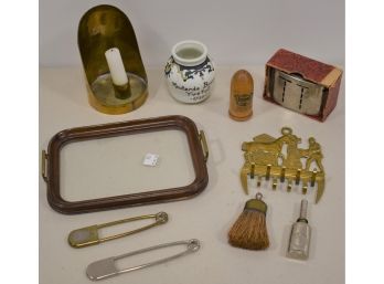 TRAY LOT MISC VINTAGE METAL & OTHER ITEMS