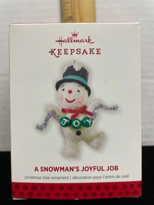 Hallmark Keepsake Christmas Ornament 2013 A Snowmans Joyful Job