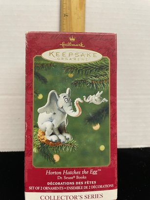 Hallmark Keepsake Christmas Ornament 2001 Horton Hatches The Egg Dr Seuss Books Series