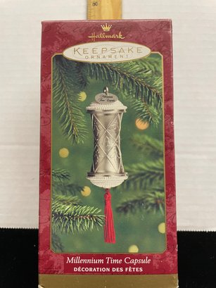 Hallmark Keepsake Christmas Ornament 2000 Millennium Time Capsule