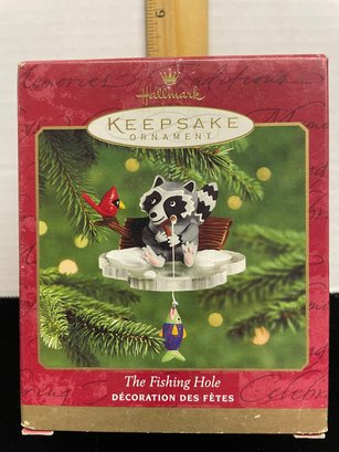 Hallmark Keepsake Christmas Ornament 2000 The Fishing Hole