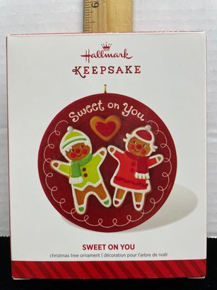 Hallmark Keepsake Christmas Ornament 2014 Sweet On You
