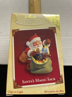 Hallmark Keepsake Christmas Ornament 2005 Santas Magic Sack