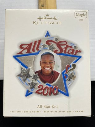 Hallmark Keepsake Christmas Ornament 2010 All Star Kid Magic Sound