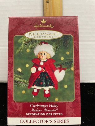 Hallmark Keepsake Christmas Ornament 2000 Madame Alexander Christmas Holly B106