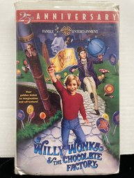 VHS Clamshell Willy Wonka & The Chocolate Factory