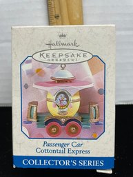 Hallmark Keepsake Easter Ornament 1998 Cottontail Express Passenger Car B106