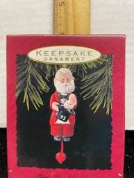 Hallmark Keepsake Ornament 1993 Thats Entertainment B109