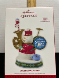 Hallmark Keepsake Ornament 2013 One Snowman Band Magic Sound And Motion B110