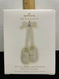Hallmark Keepsake Ornament 2009 B Is For Babies And Booties B110