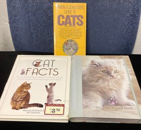 Three Cat Books Cat Guide, Record, Facts Animals/Pets
