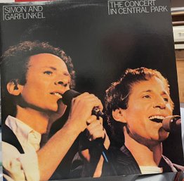 Lp Record Vinyl Simon And Garfunkel The Concert In Central Park Gatefold W/booklet Insert