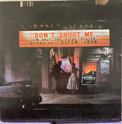 LP Record Vinyl Dont Shoot Me Im Only The Piano Player Elton John Gatefold With Insert Booklet.