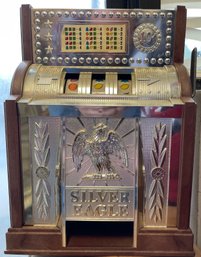 Toy / Real Casino Vintage Toy Slot Machine Working. Silver Eagle Great For Man Cave!