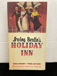 VHS Irving Berlins Holiday Inn Crosby Astaire Reynolds Dale Abel