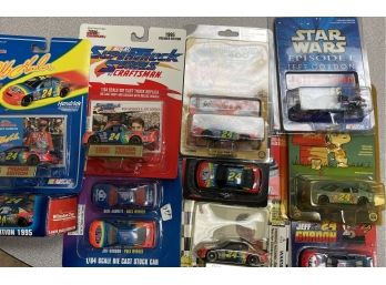 10 Nascar New Jeff Gordon 1/64 Scale Stock Cars. Peanuts Snoopy,star Wars  **ALL DIFFERENT