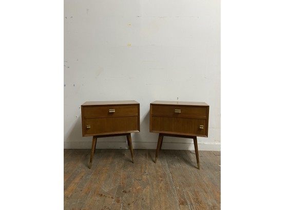 Pair Of Mid-Century Modern Night Stands /end Tables