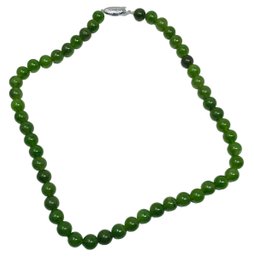 Necklace (possibly Jade) (47)