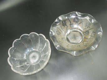 Beautiful Pair Of Glass Bowls / Dishes - 9.5' & 7.75' Diameters