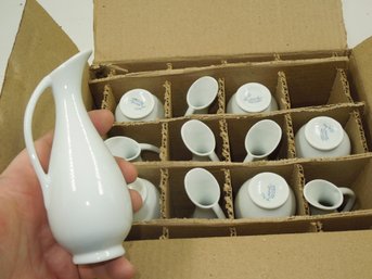 Lot Of 12 New Leart Porcelana Schmidt S.A. All White 5.75' Pitcher Vase