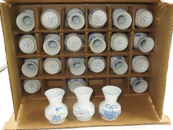 Lot Of 24 New Leart Porcelana Schmidt S.A. Floral Themed Colonial 2.75' Vase - Made In Brazil